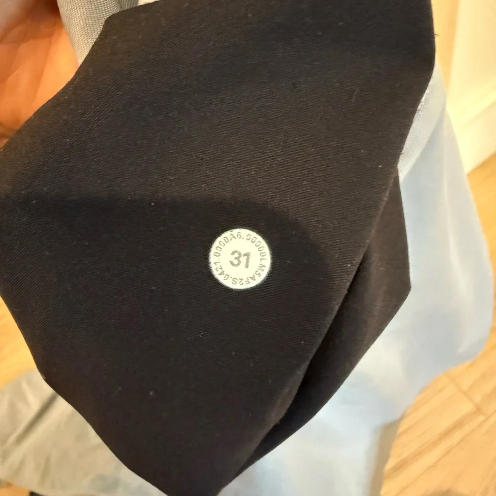Men’s Lululemon pant
